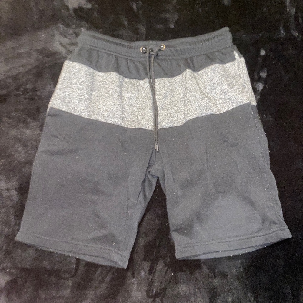 Men’s Cotton Shorts in Black and Heather Grey (M)